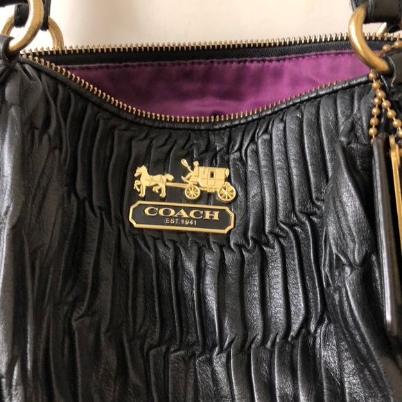 Coach purse and wallet - Picture 2 of 8